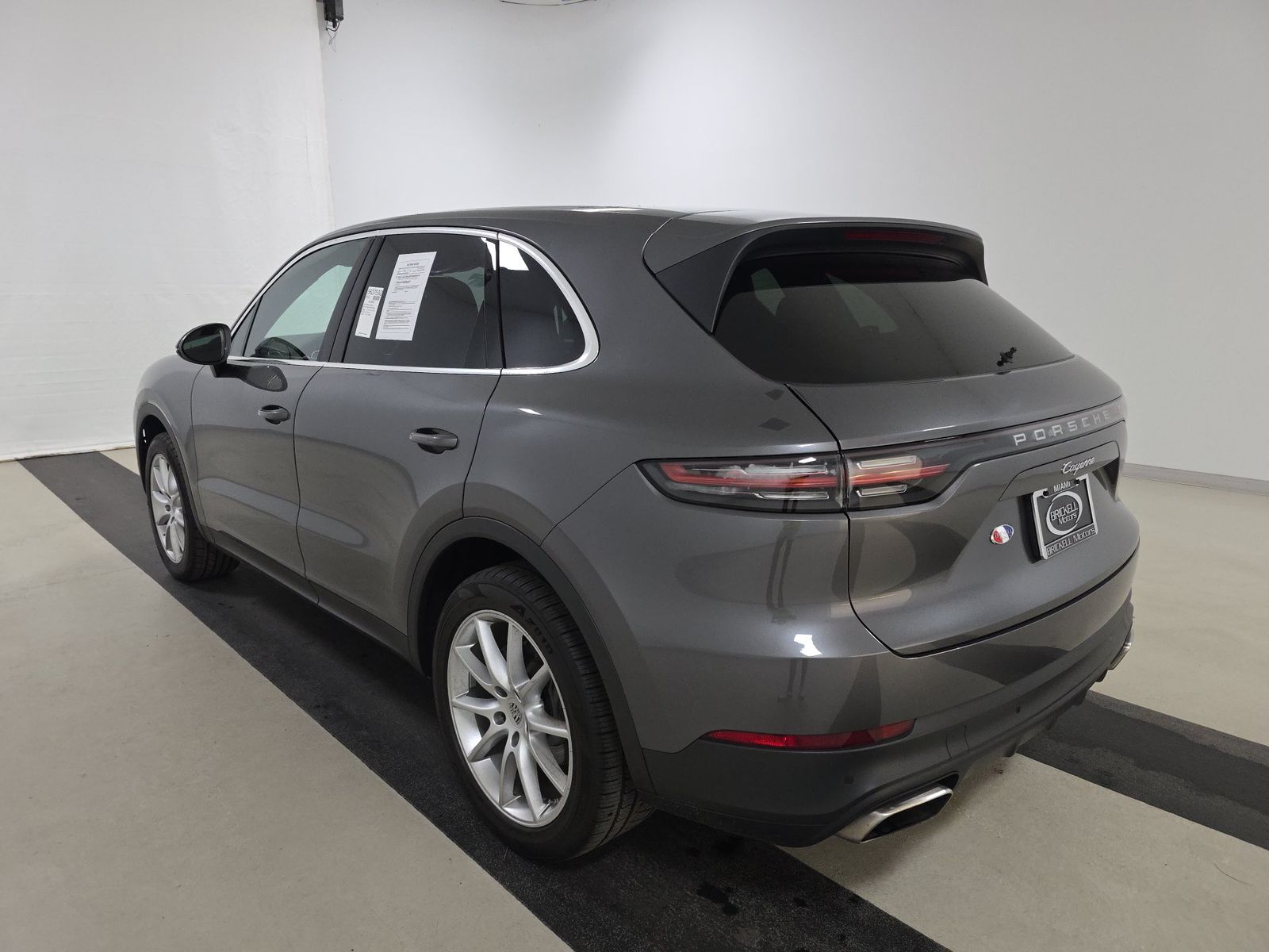 PORSCHE CAYENNE - 7