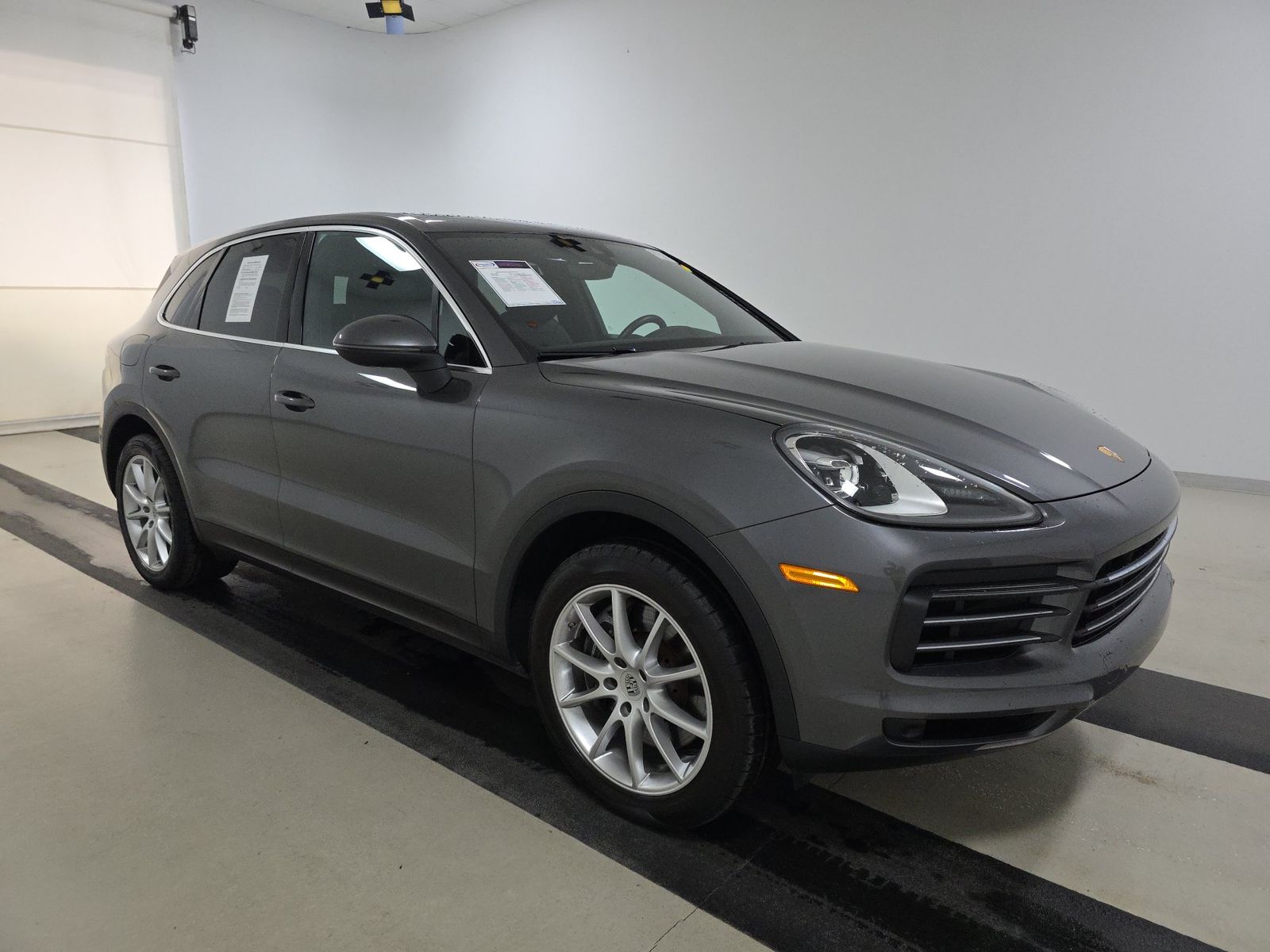 PORSCHE CAYENNE - 4
