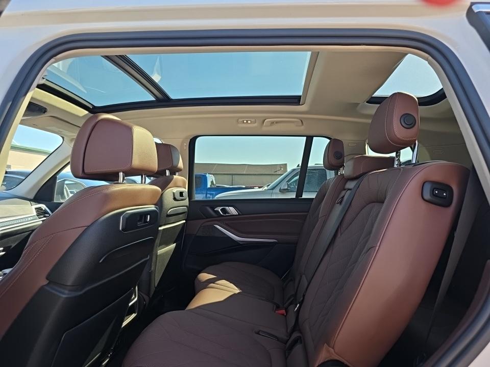 2023 BMW X7 xDrive40i AWD