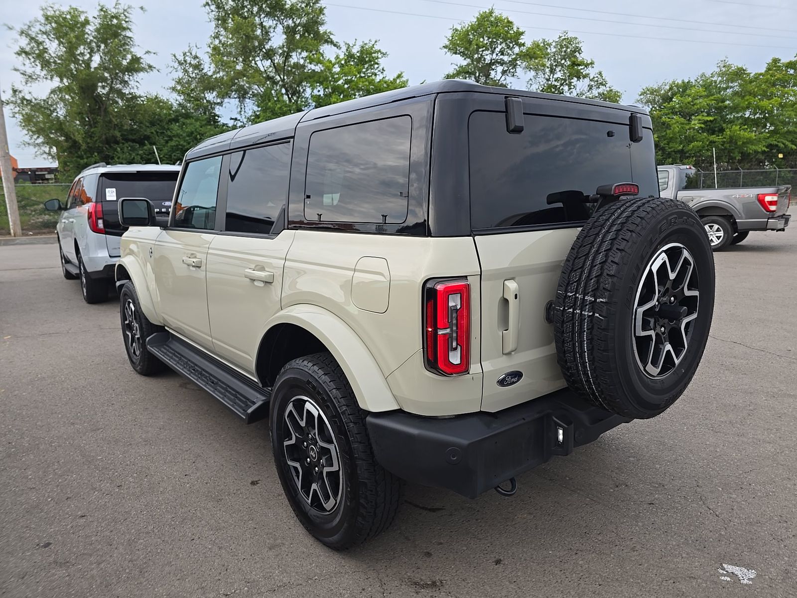 FORD BRONCO - 7