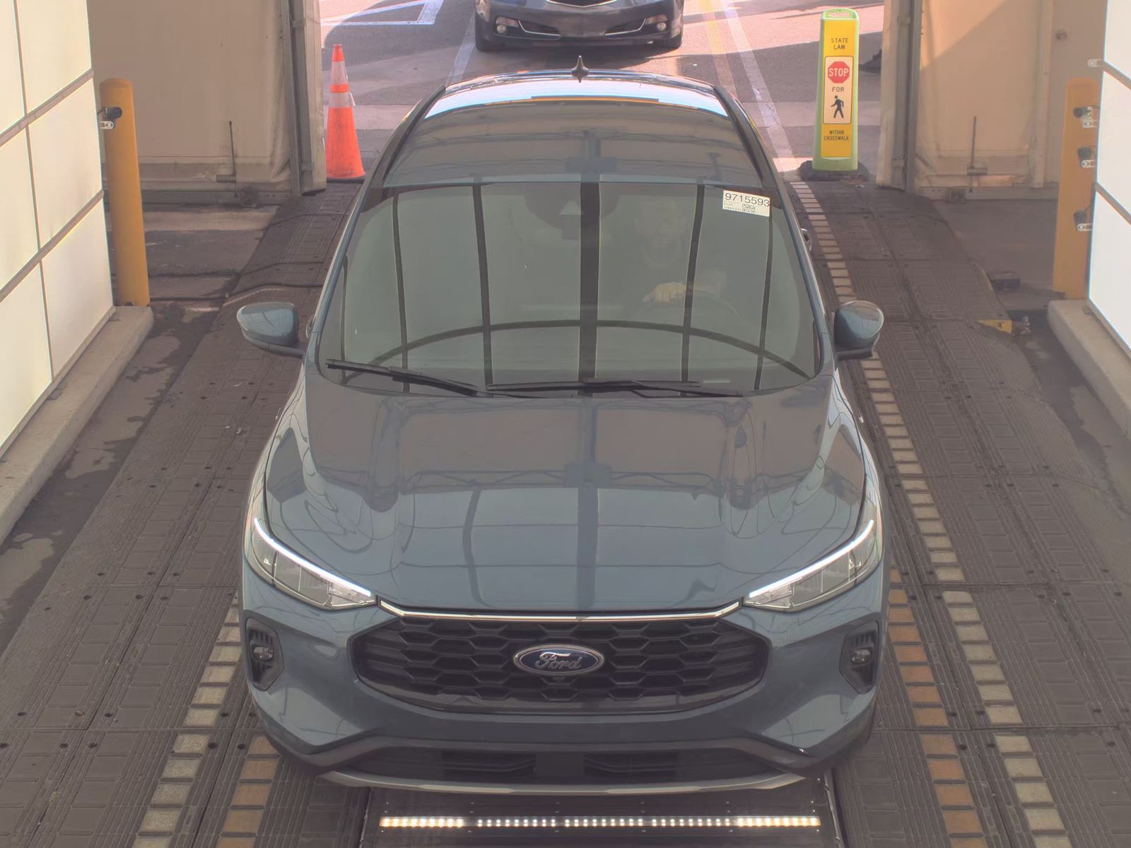 FORD ESCAPE - 3