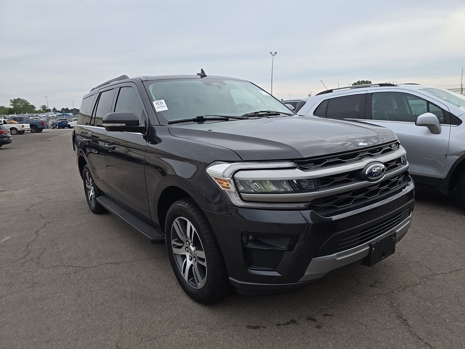 FORD EXPEDITION - 4