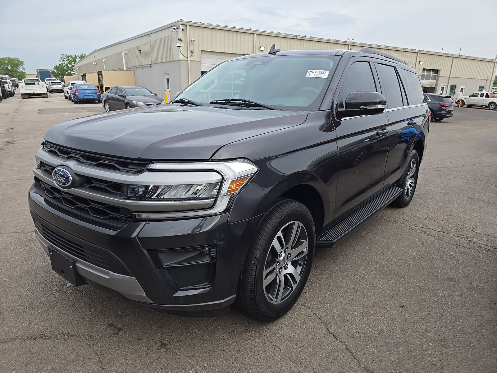 FORD EXPEDITION - 1