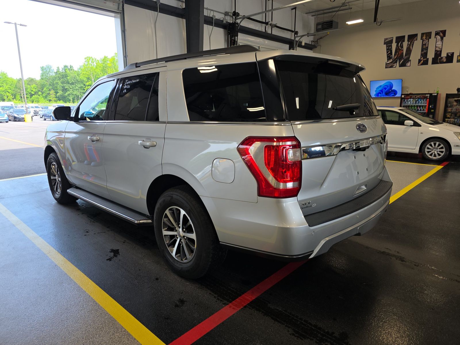 FORD EXPEDITION - 7