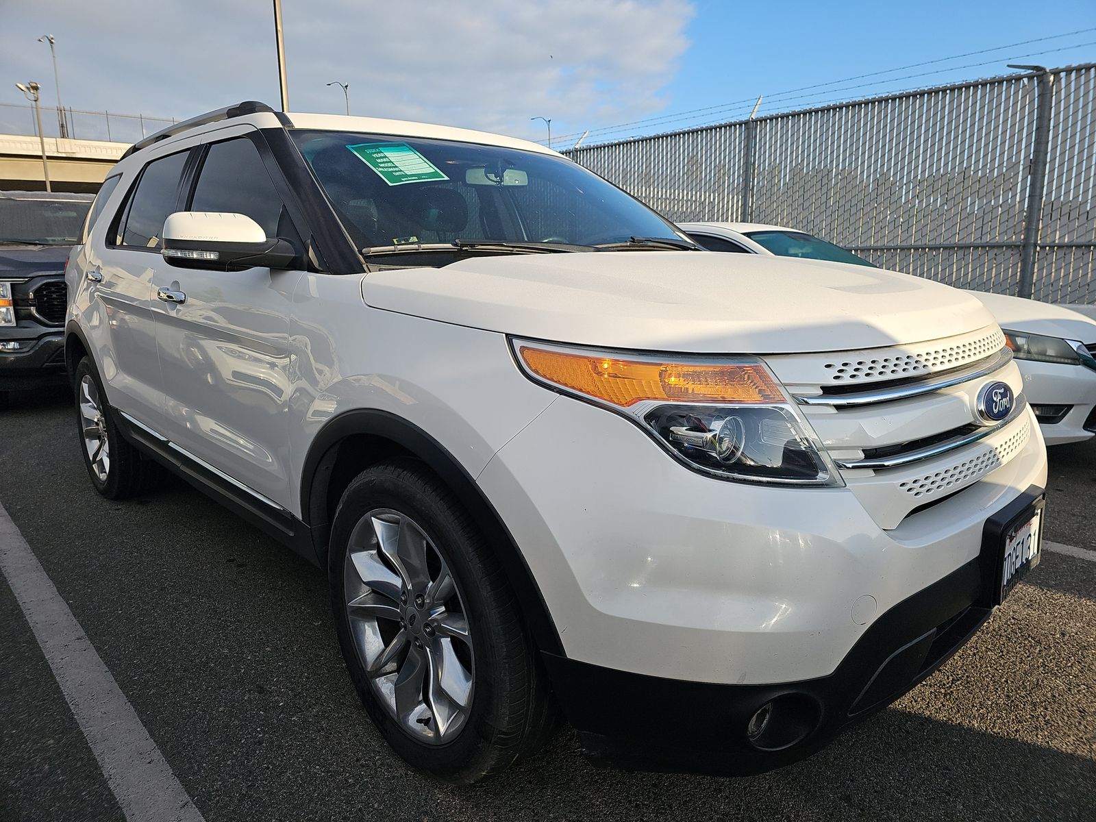 FORD EXPLORER - 4