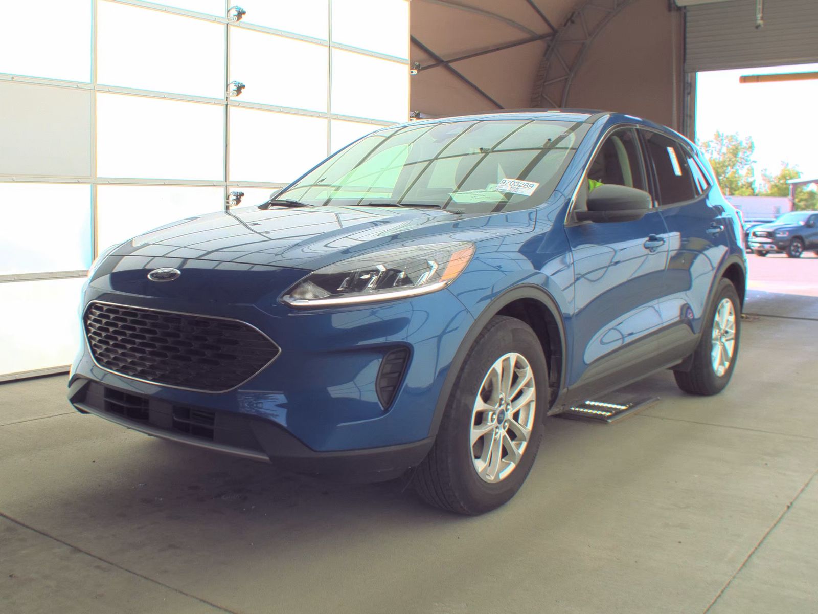 FORD ESCAPE - 1