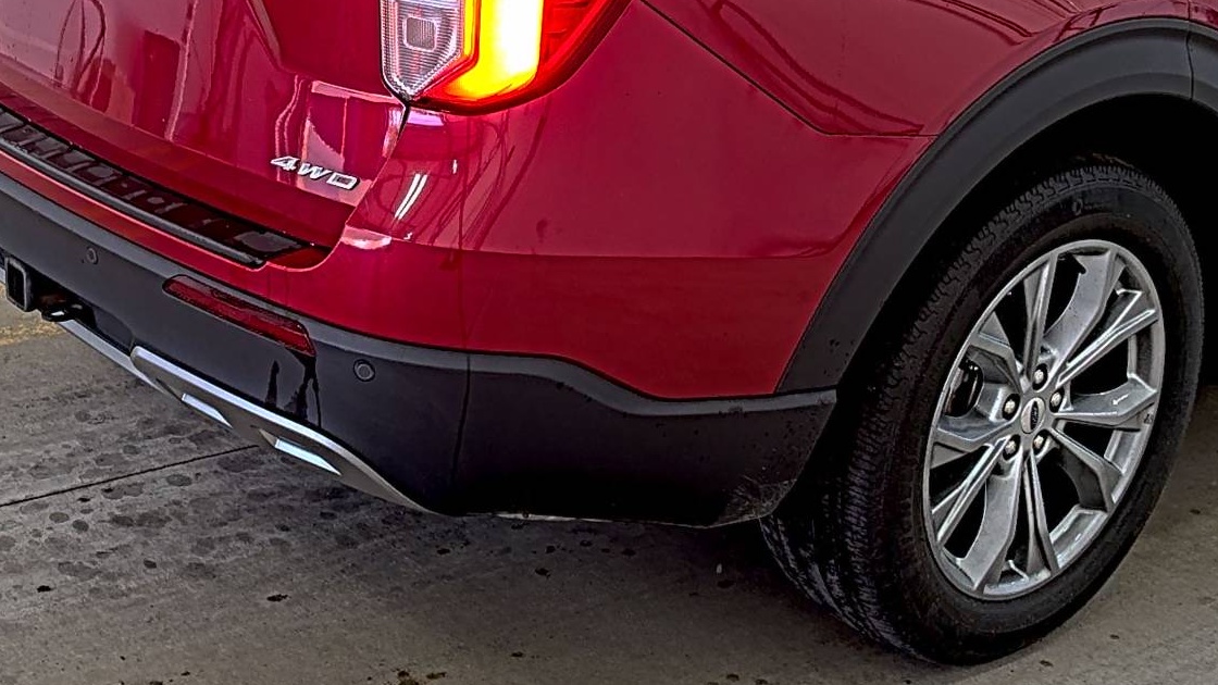 FORD EXPLORER - 10