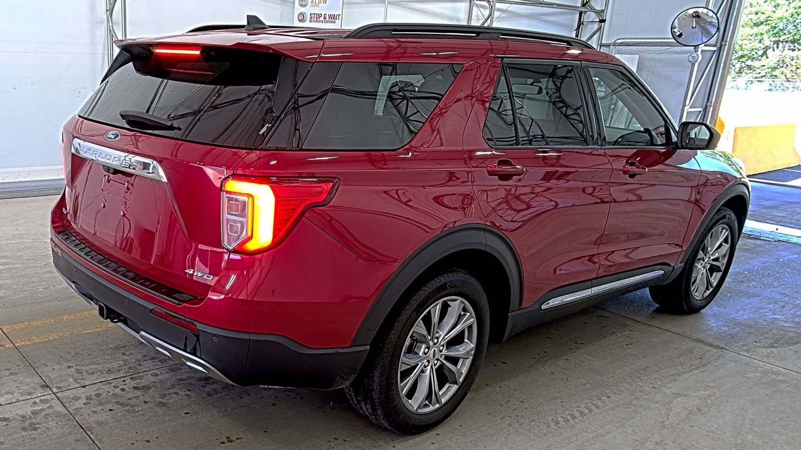 FORD EXPLORER - 5