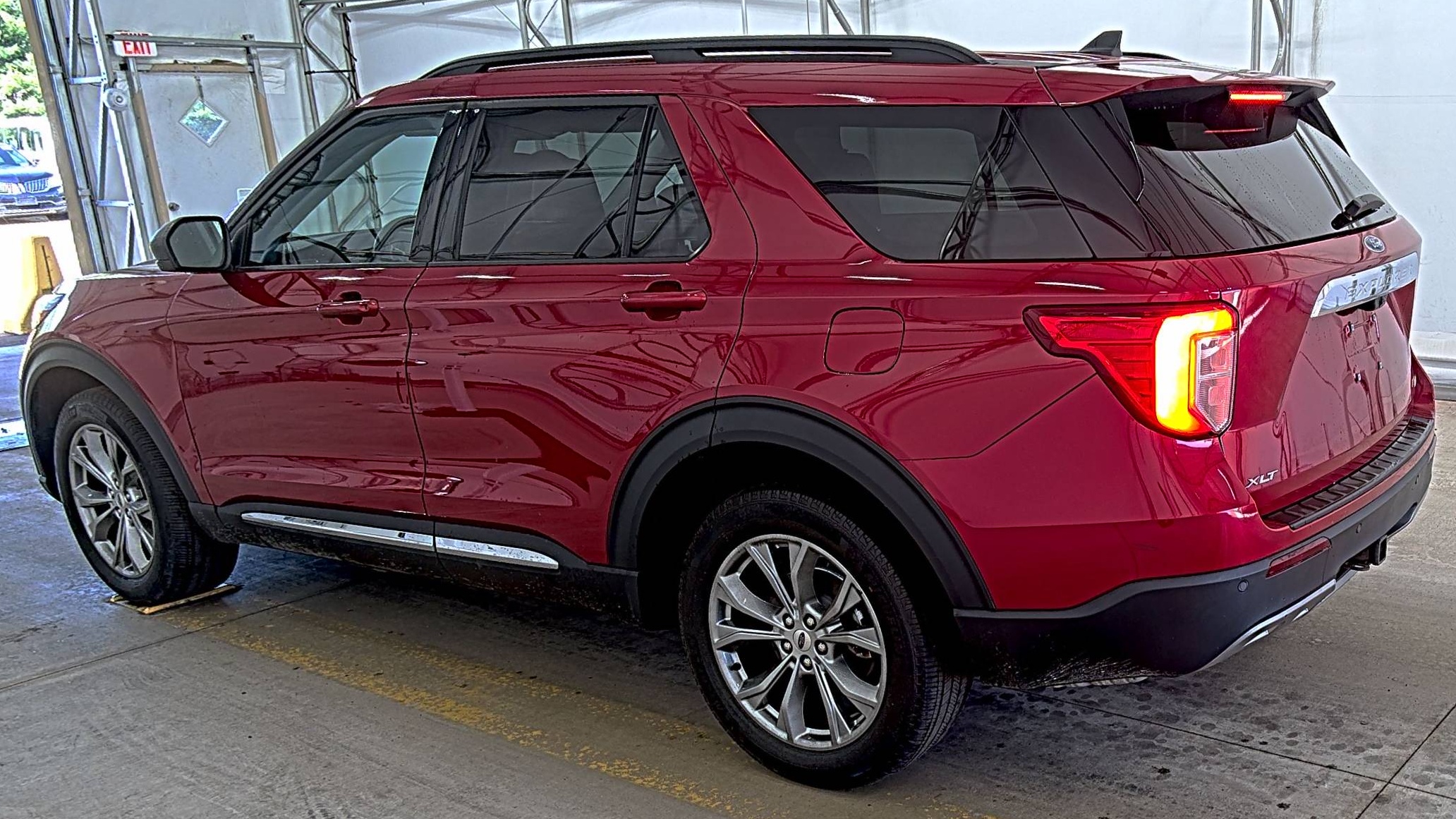 FORD EXPLORER - 7