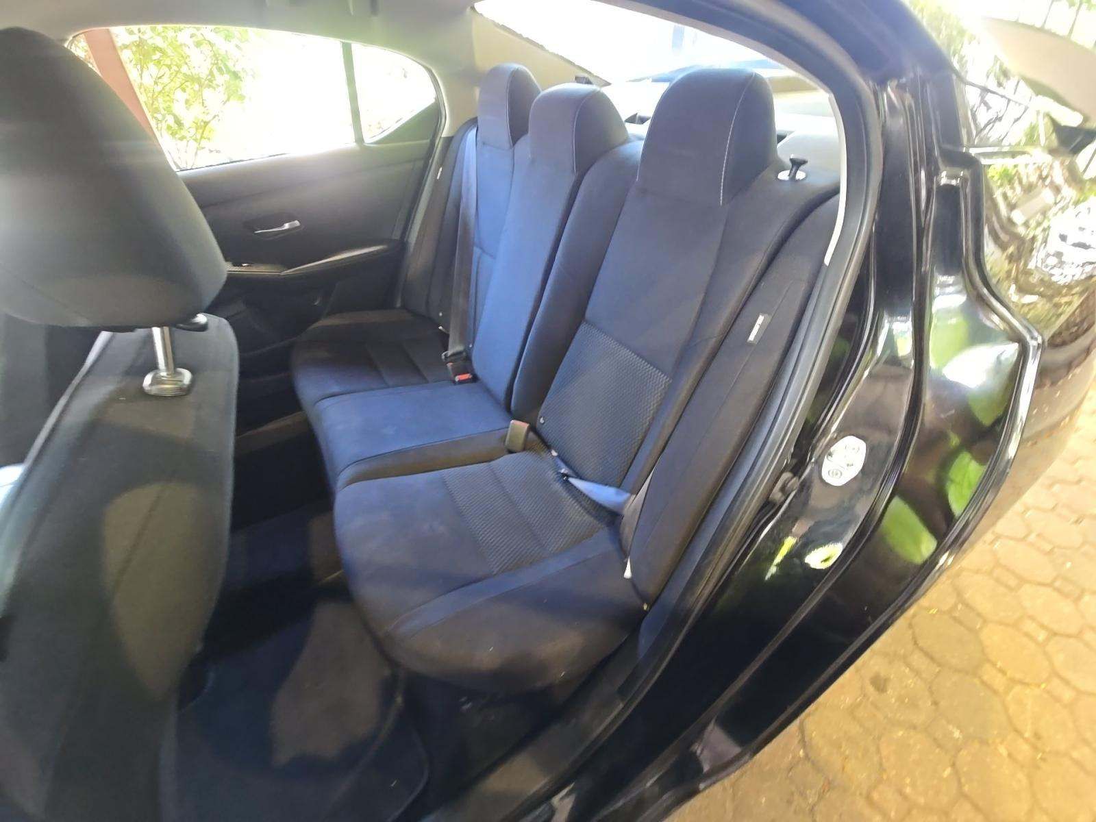 NISSAN SENTRA - 8