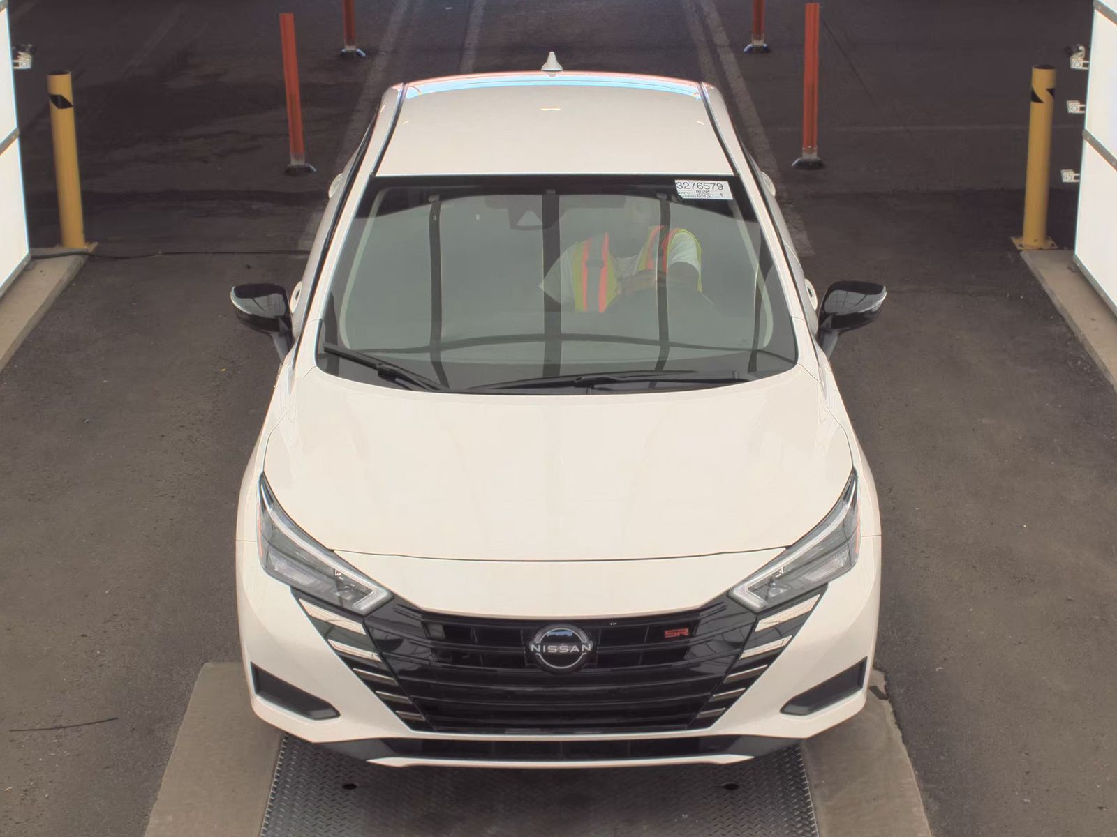 NISSAN VERSA - 3