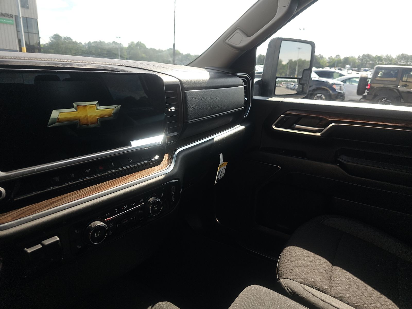 2024 Chevrolet Silverado 2500HD LT AWD