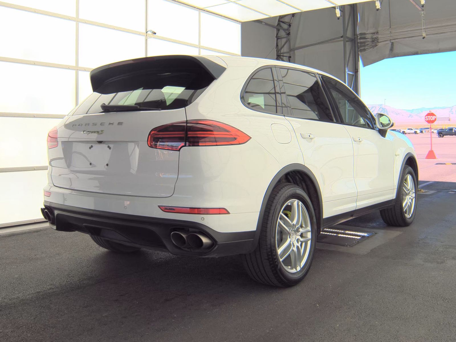 PORSCHE CAYENNE - 6