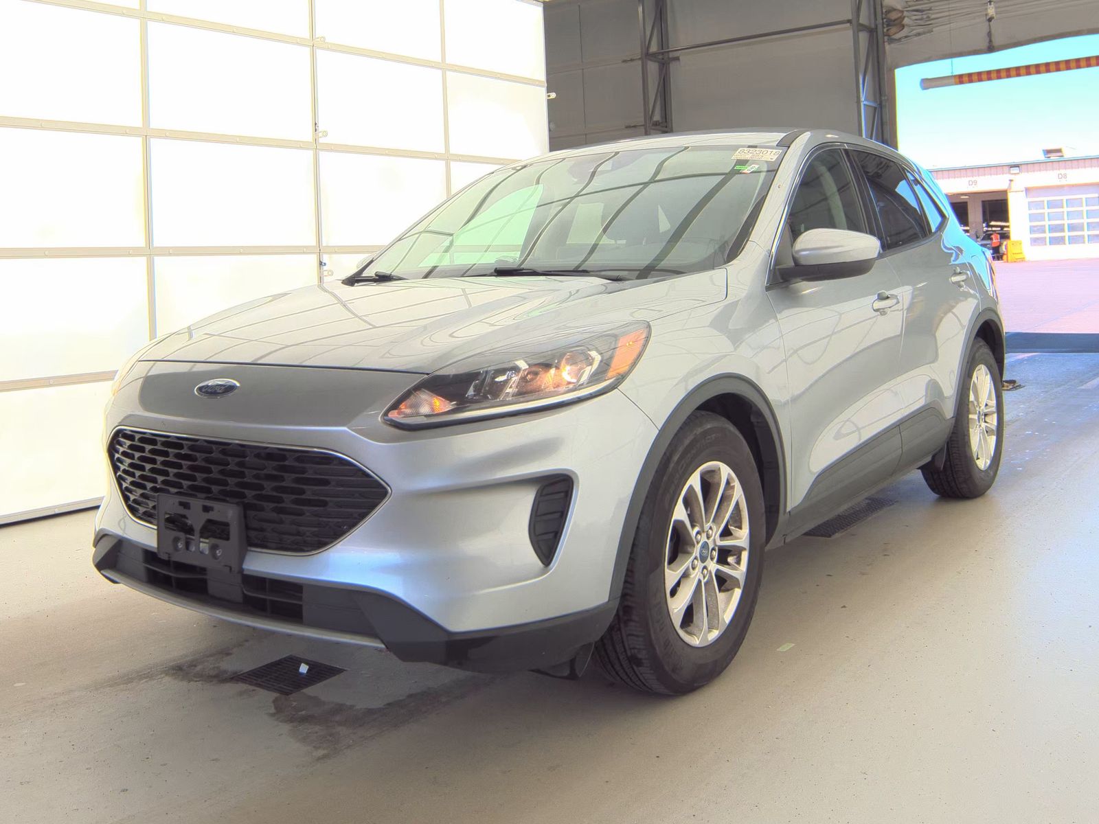 FORD ESCAPE - 1