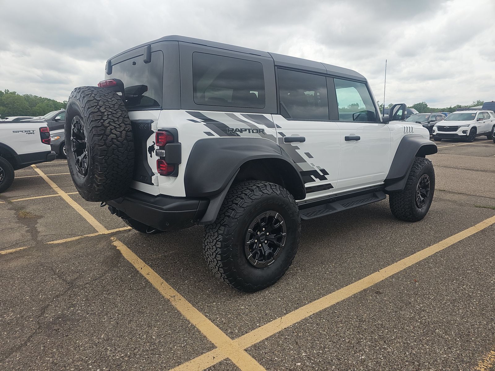 FORD BRONCO - 5