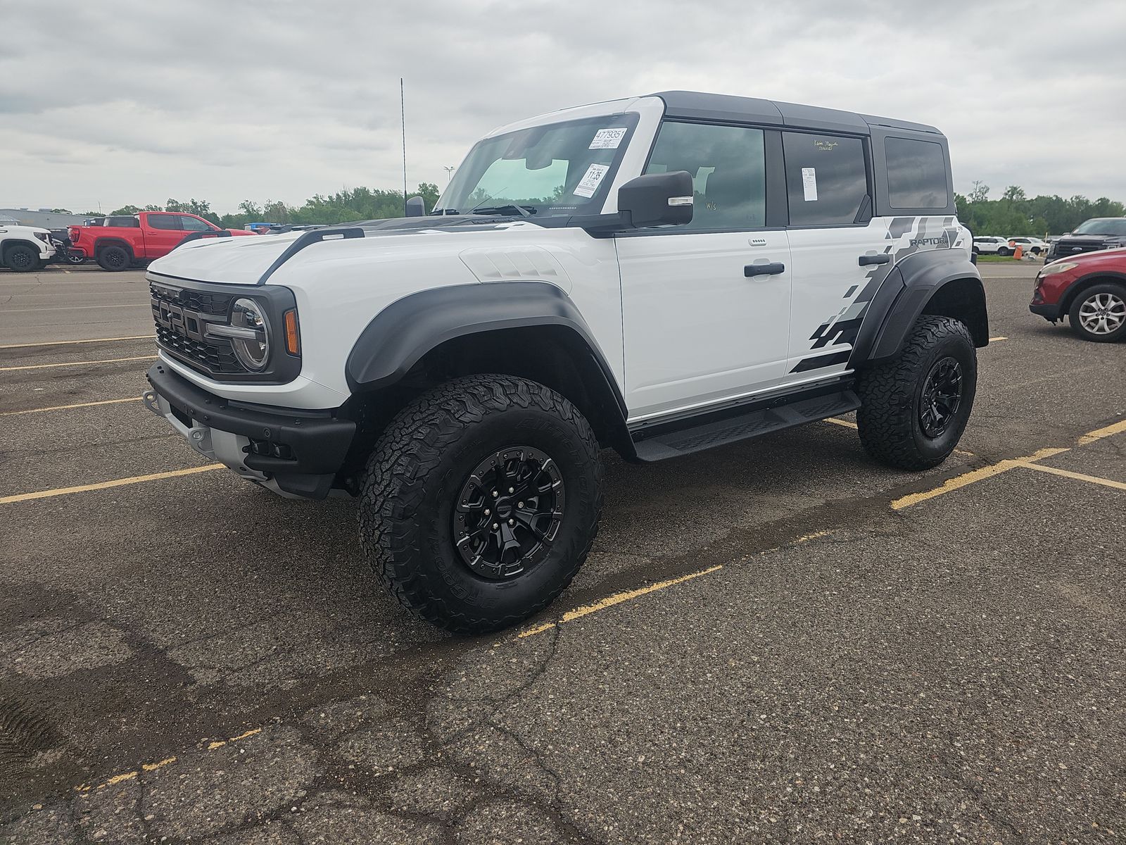 FORD BRONCO - 1