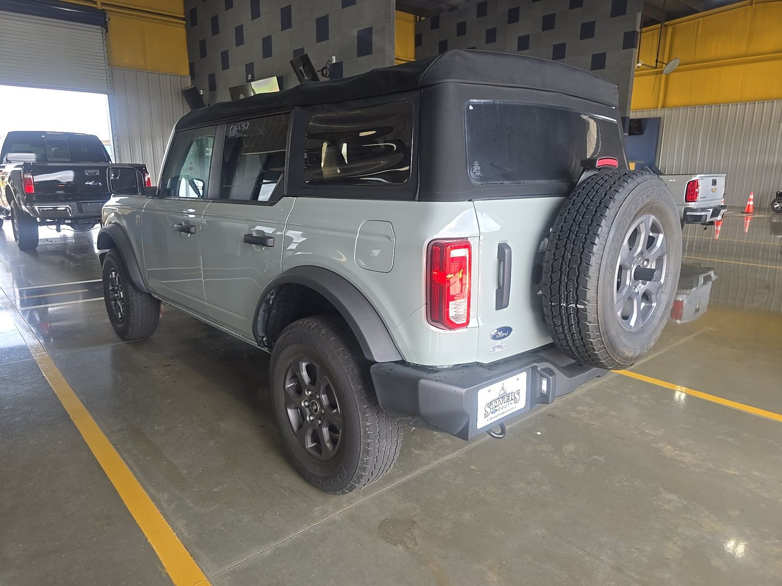 FORD BRONCO - 7