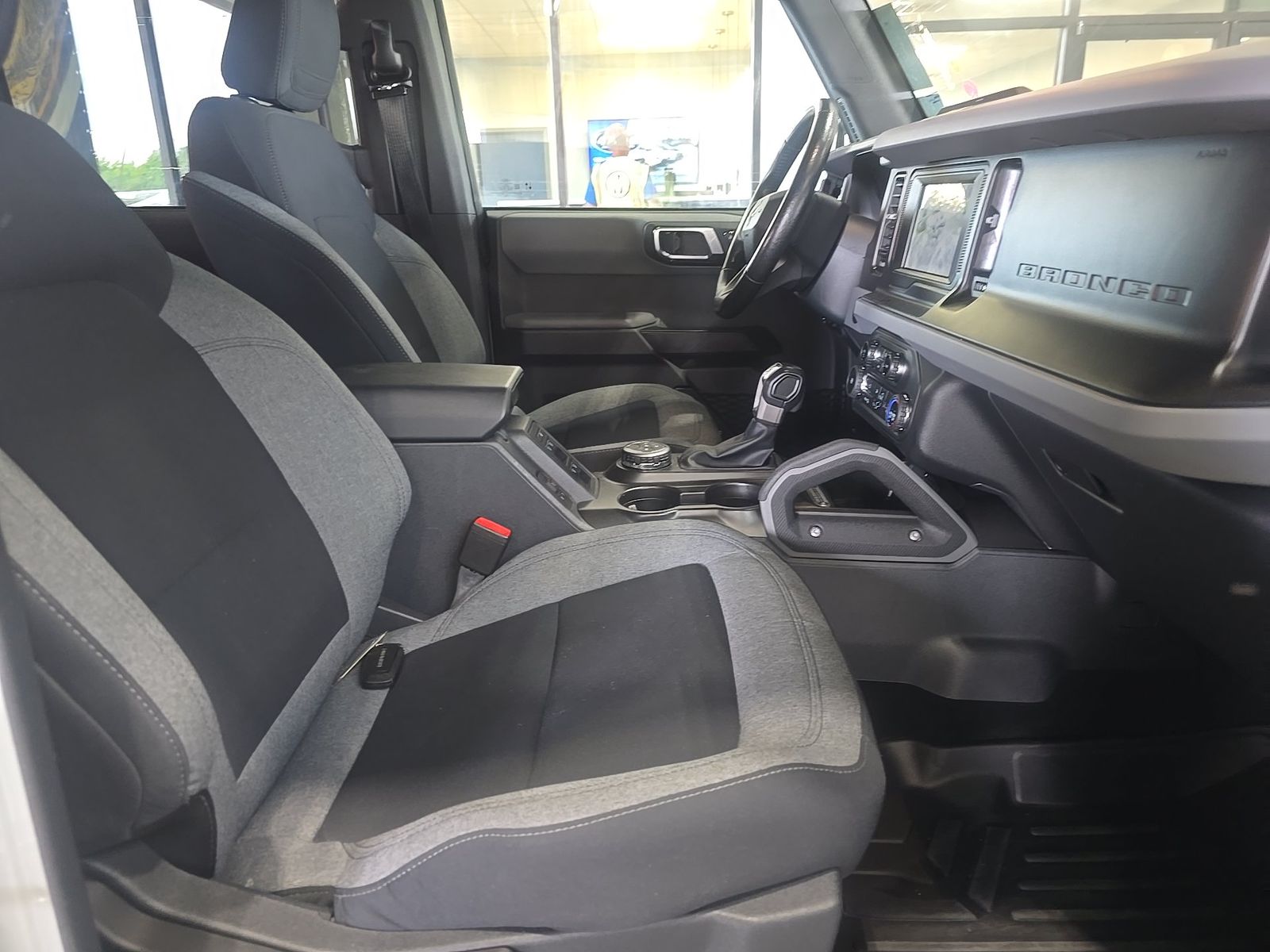 FORD BRONCO - 9