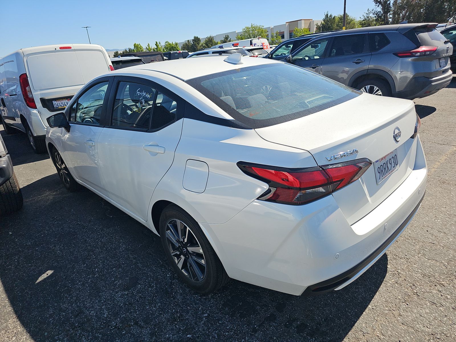 NISSAN VERSA - 7