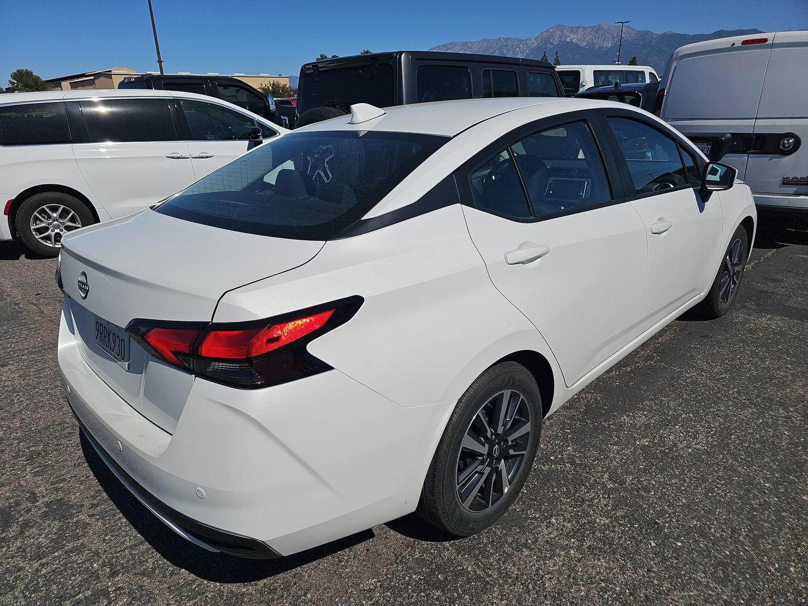 NISSAN VERSA - 5