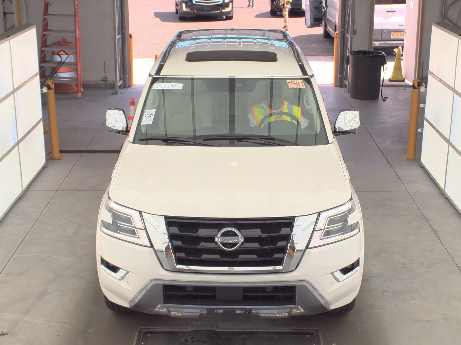 NISSAN ARMADA - 3