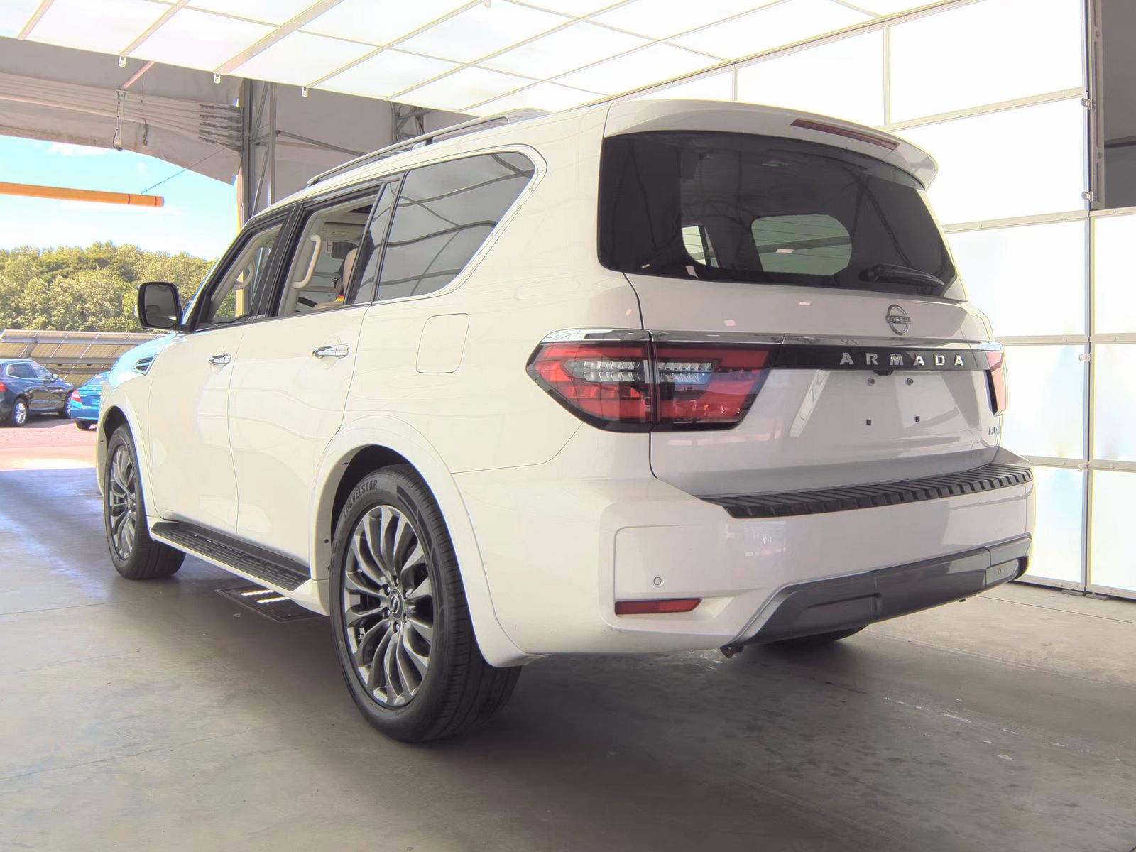 NISSAN ARMADA - 9