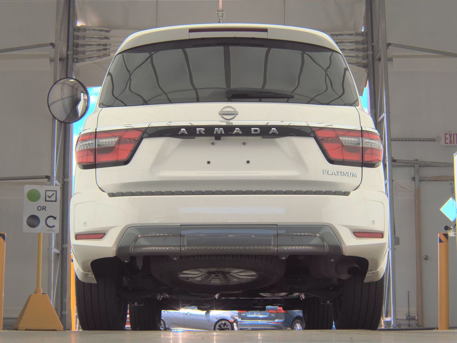 NISSAN ARMADA - 8