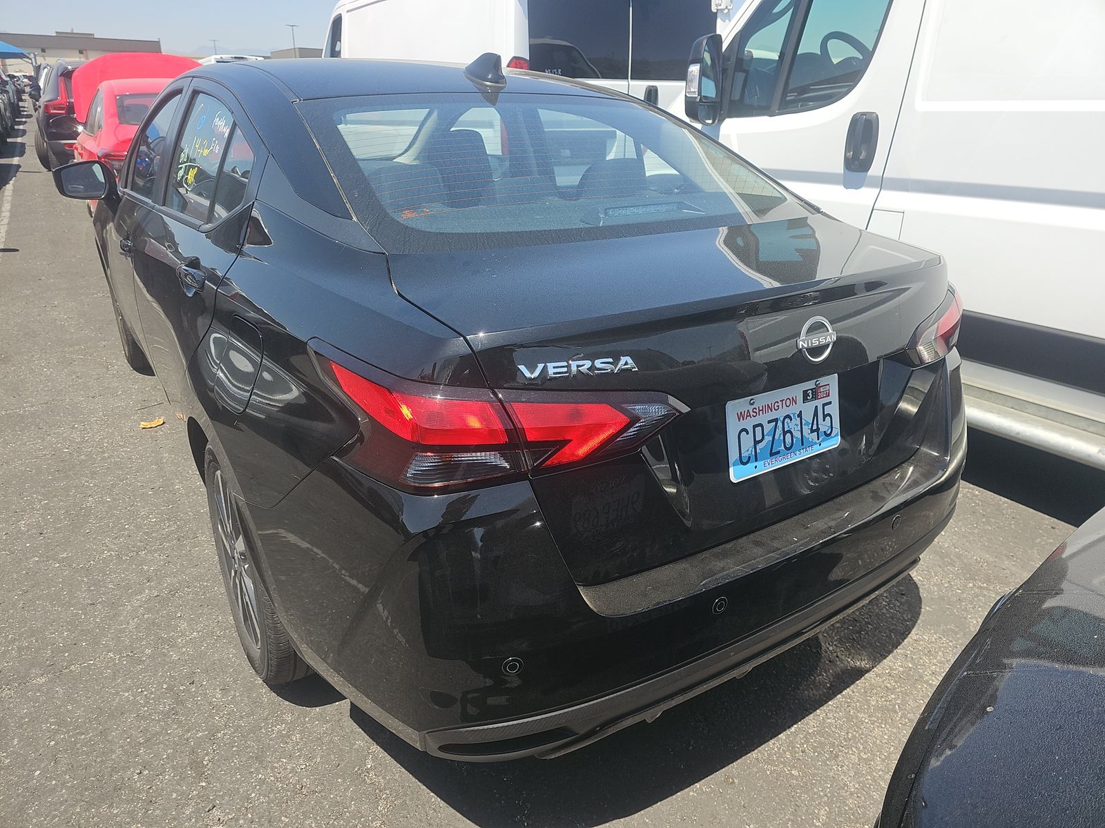 NISSAN VERSA - 7