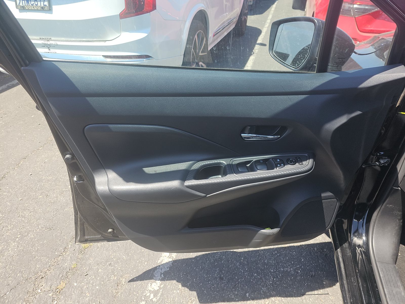NISSAN VERSA - 10