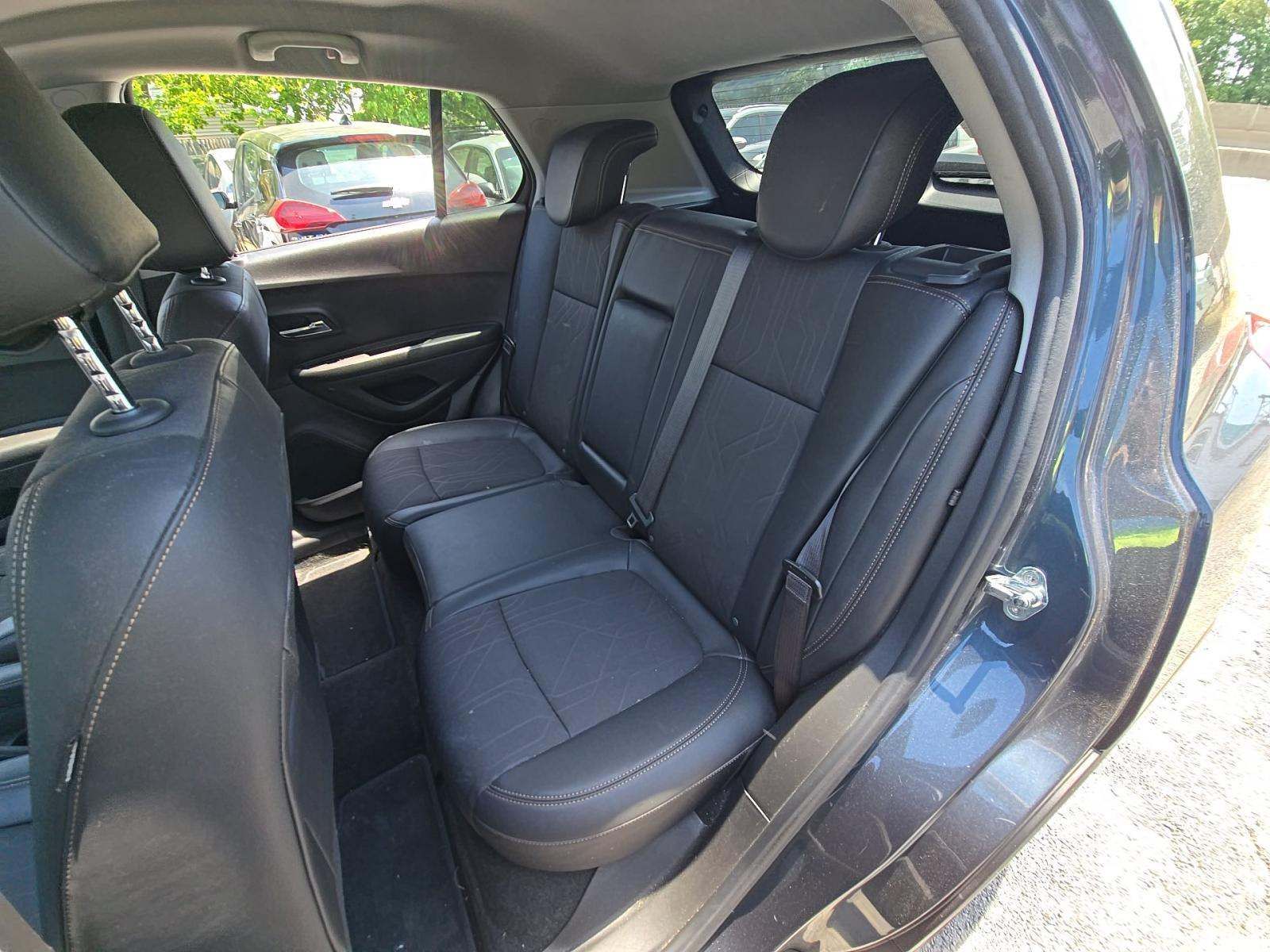 CHEVROLET TRAX - 8