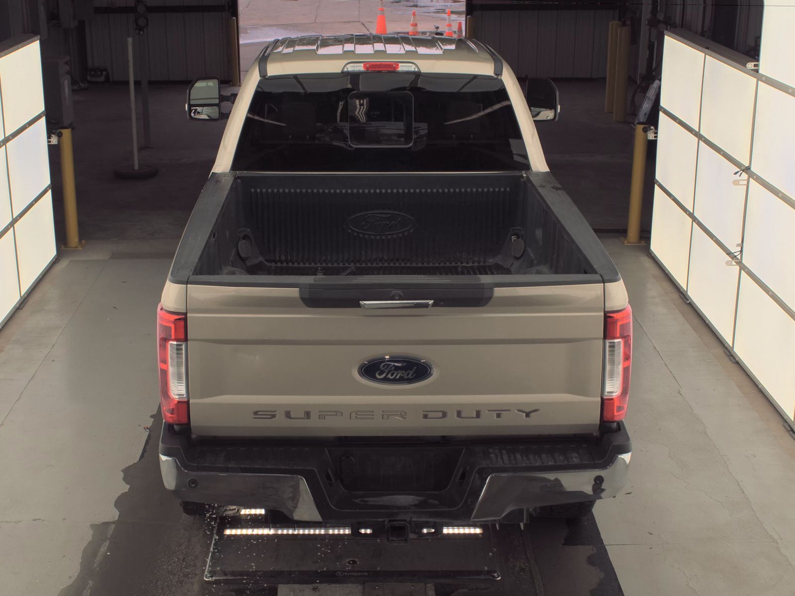 FORD F-250 - 6