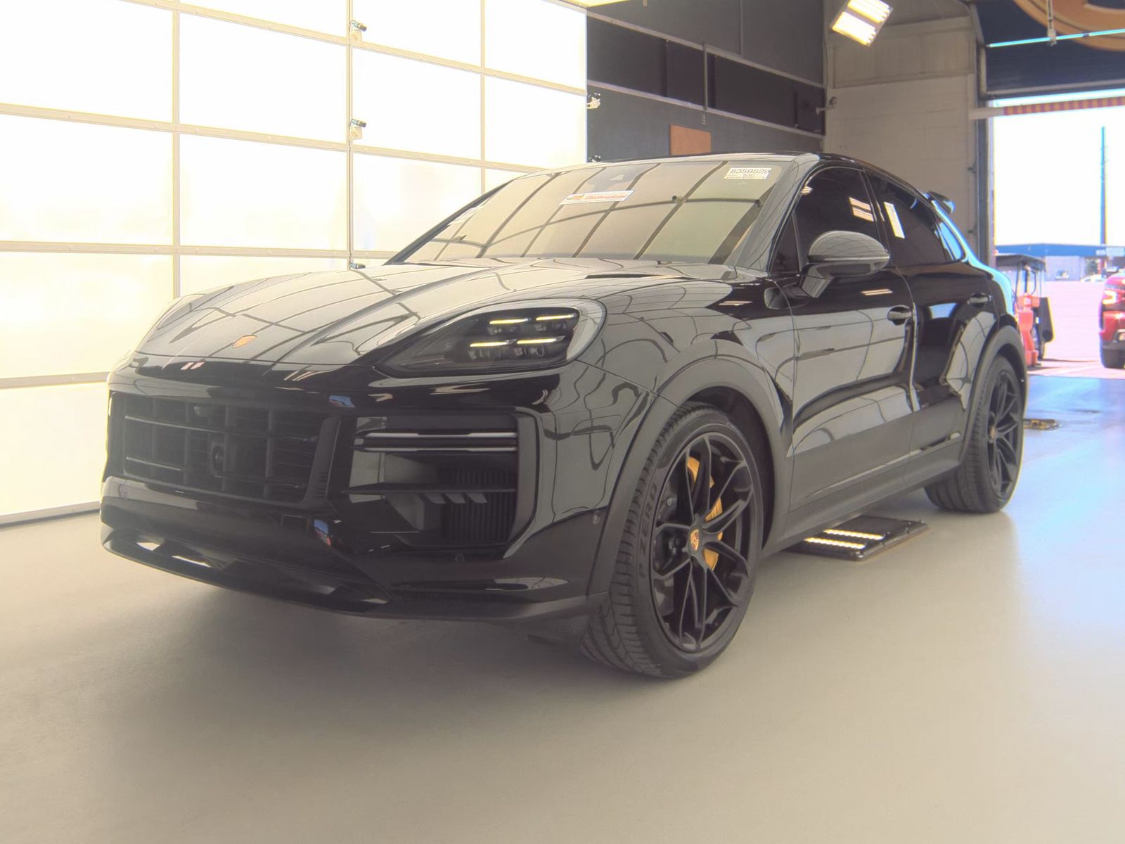 PORSCHE CAYENNE - 1