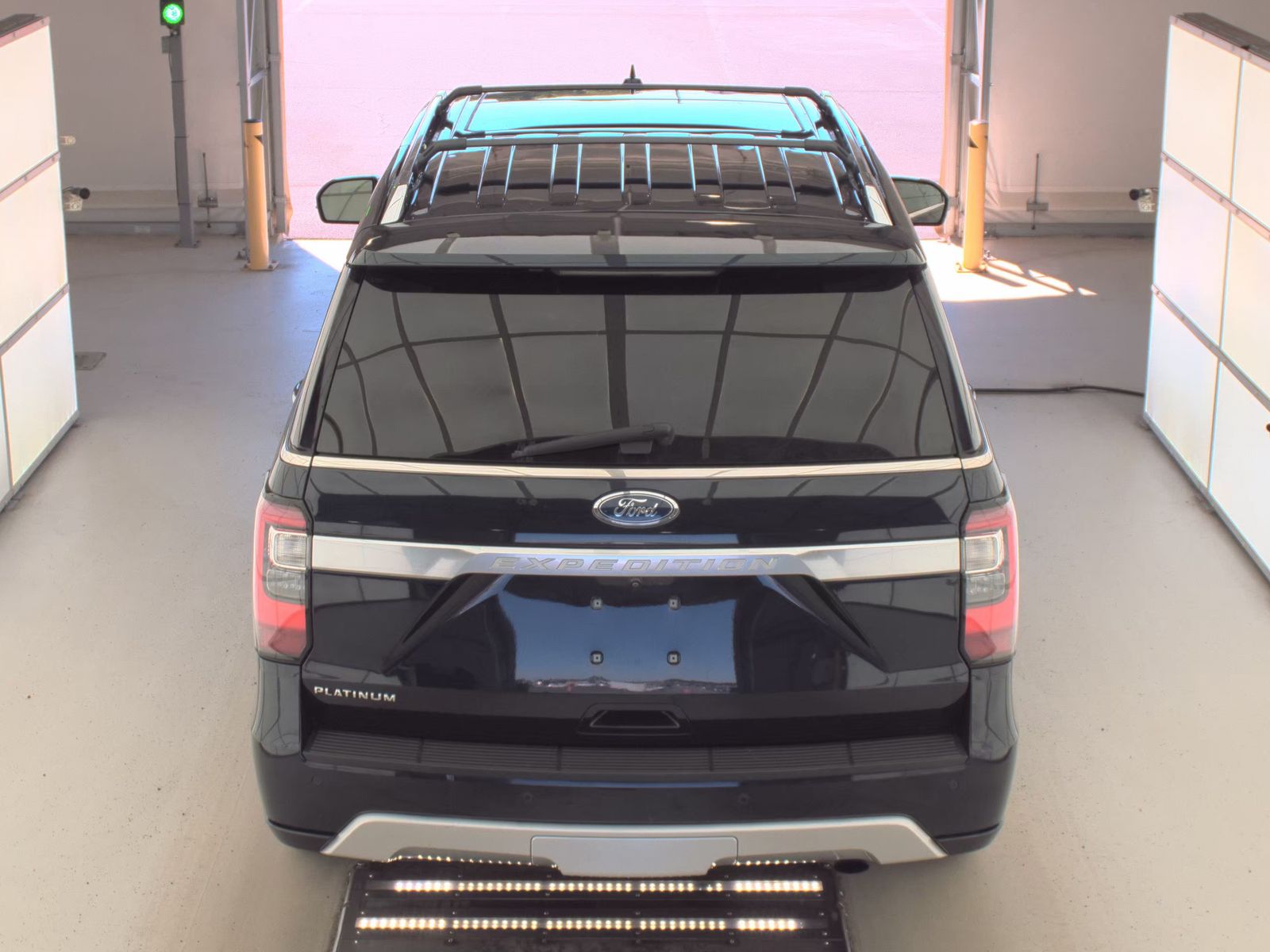 FORD EXPEDITION - 7