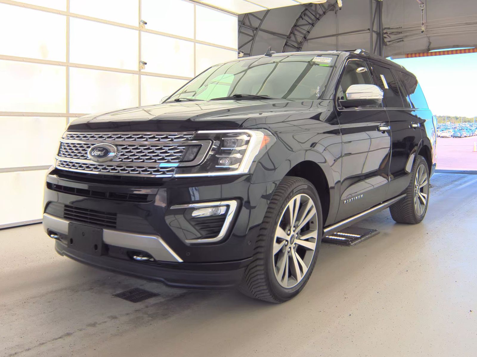 FORD EXPEDITION - 1