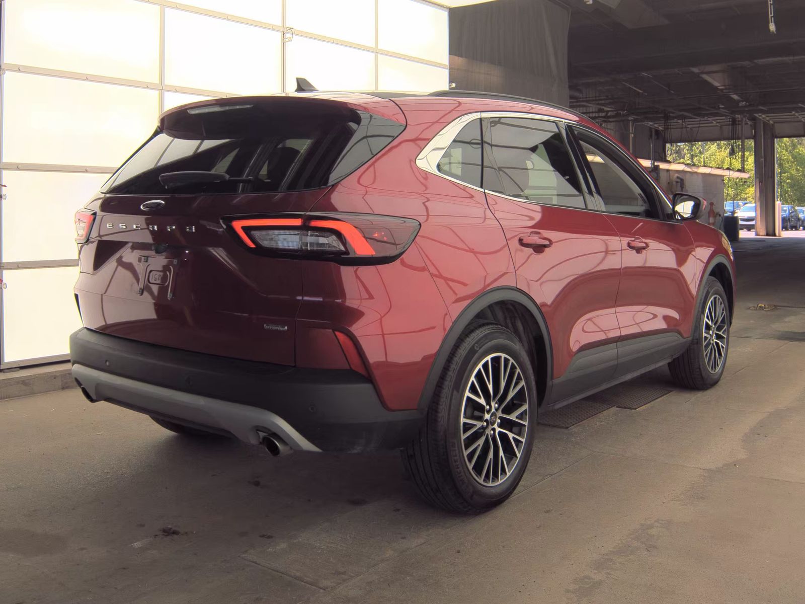 FORD ESCAPE - 6