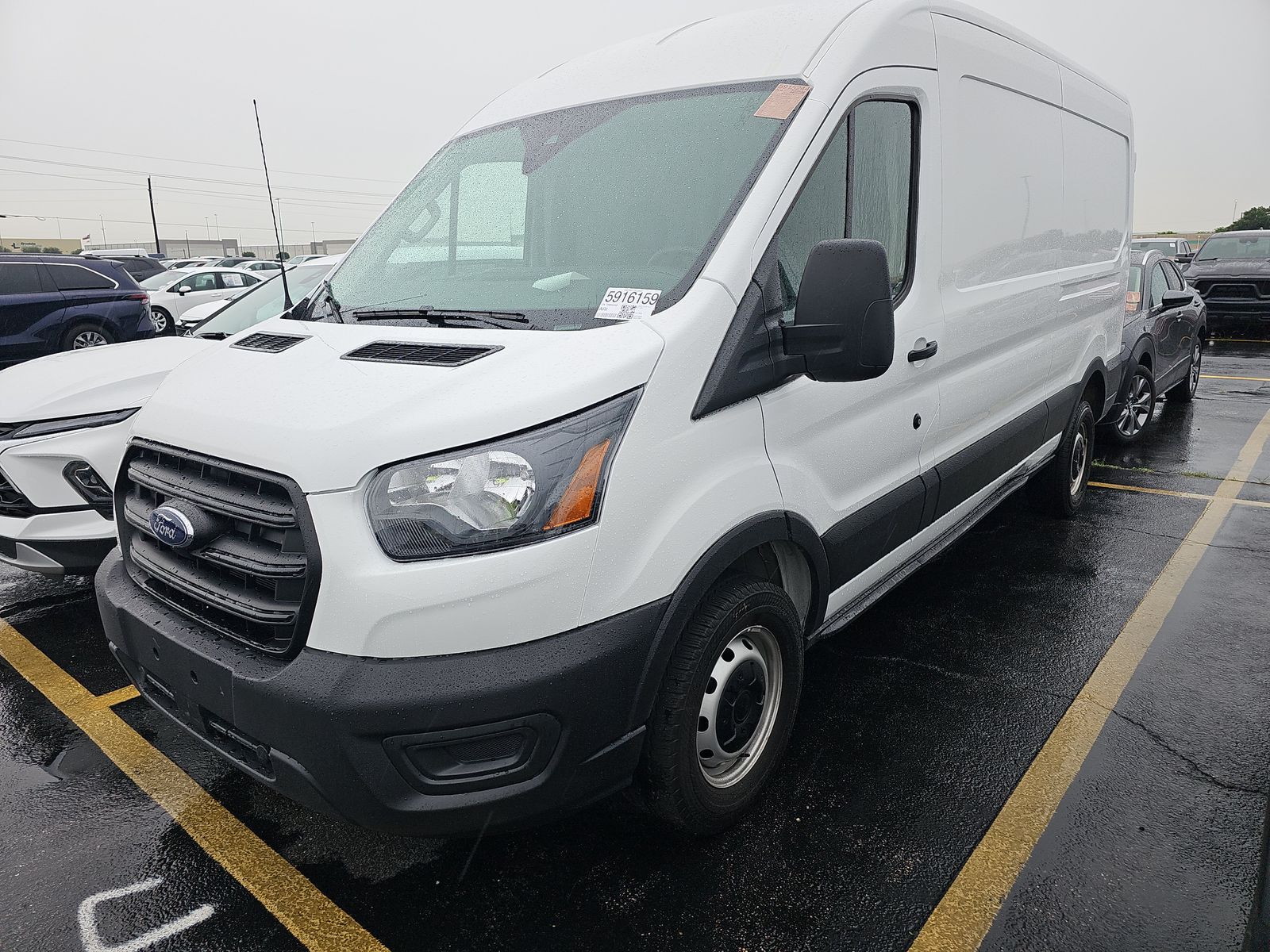 FORD TRANSIT 250 - 1
