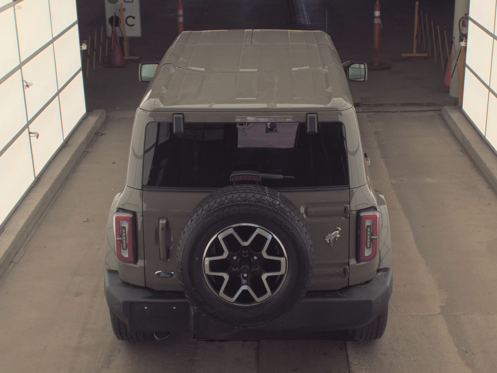 FORD BRONCO - 7