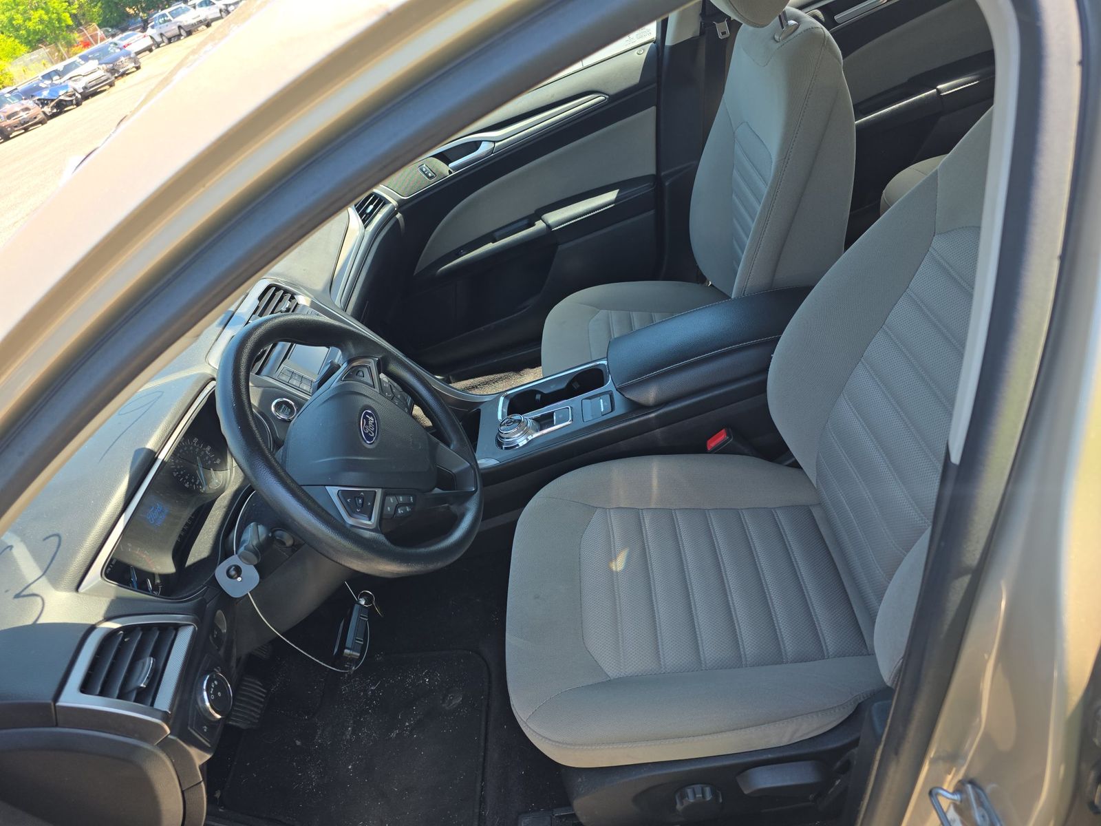 FORD FUSION - 8