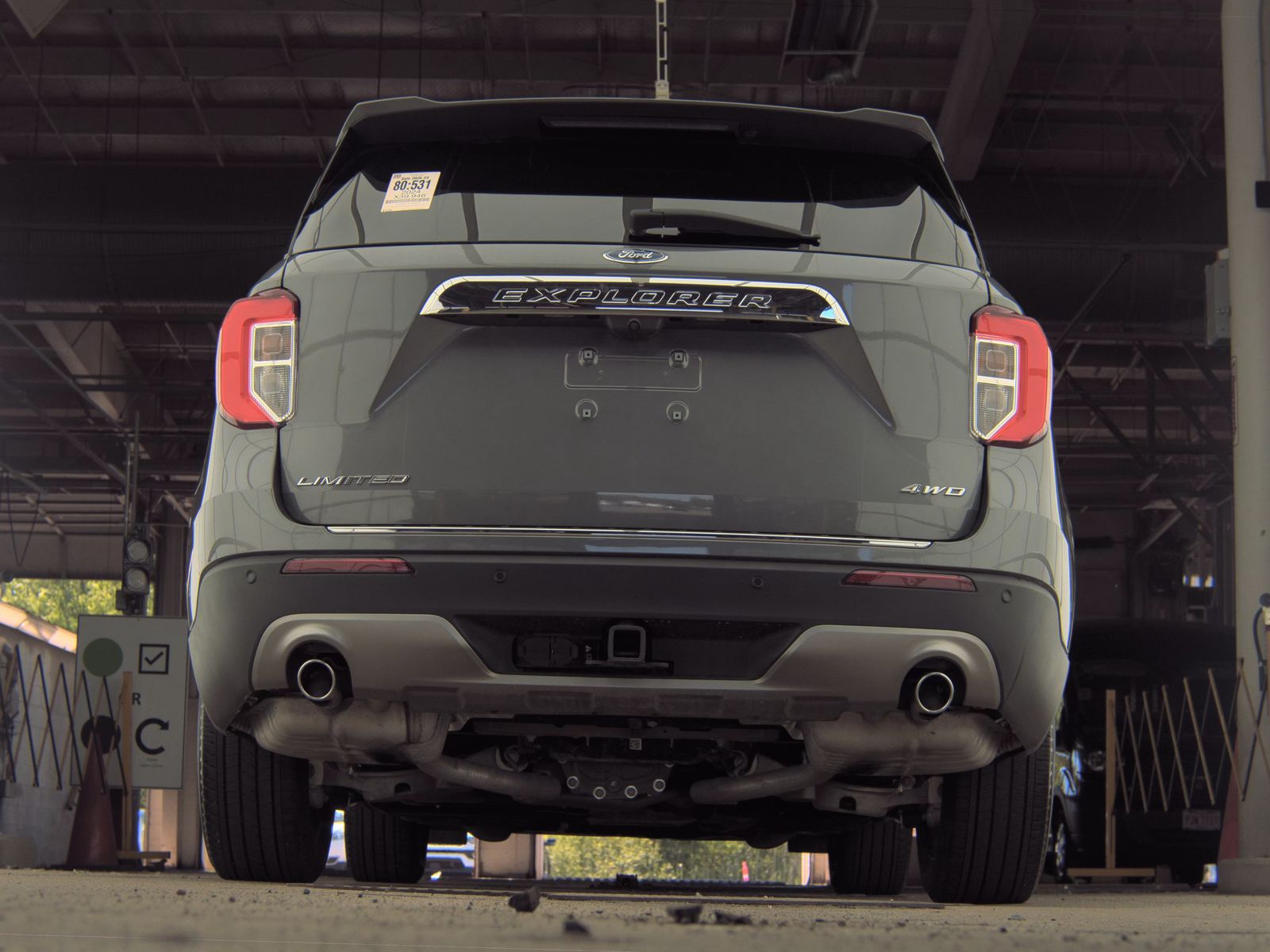 FORD EXPLORER - 8