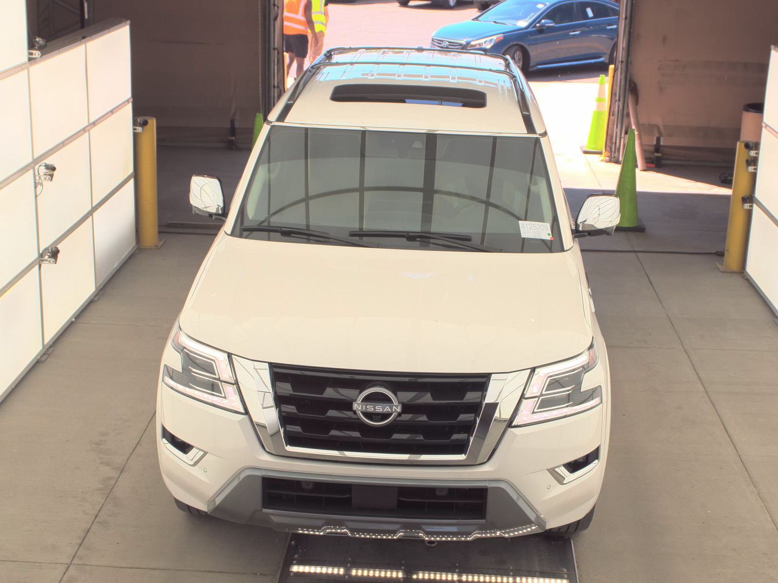NISSAN ARMADA - 3