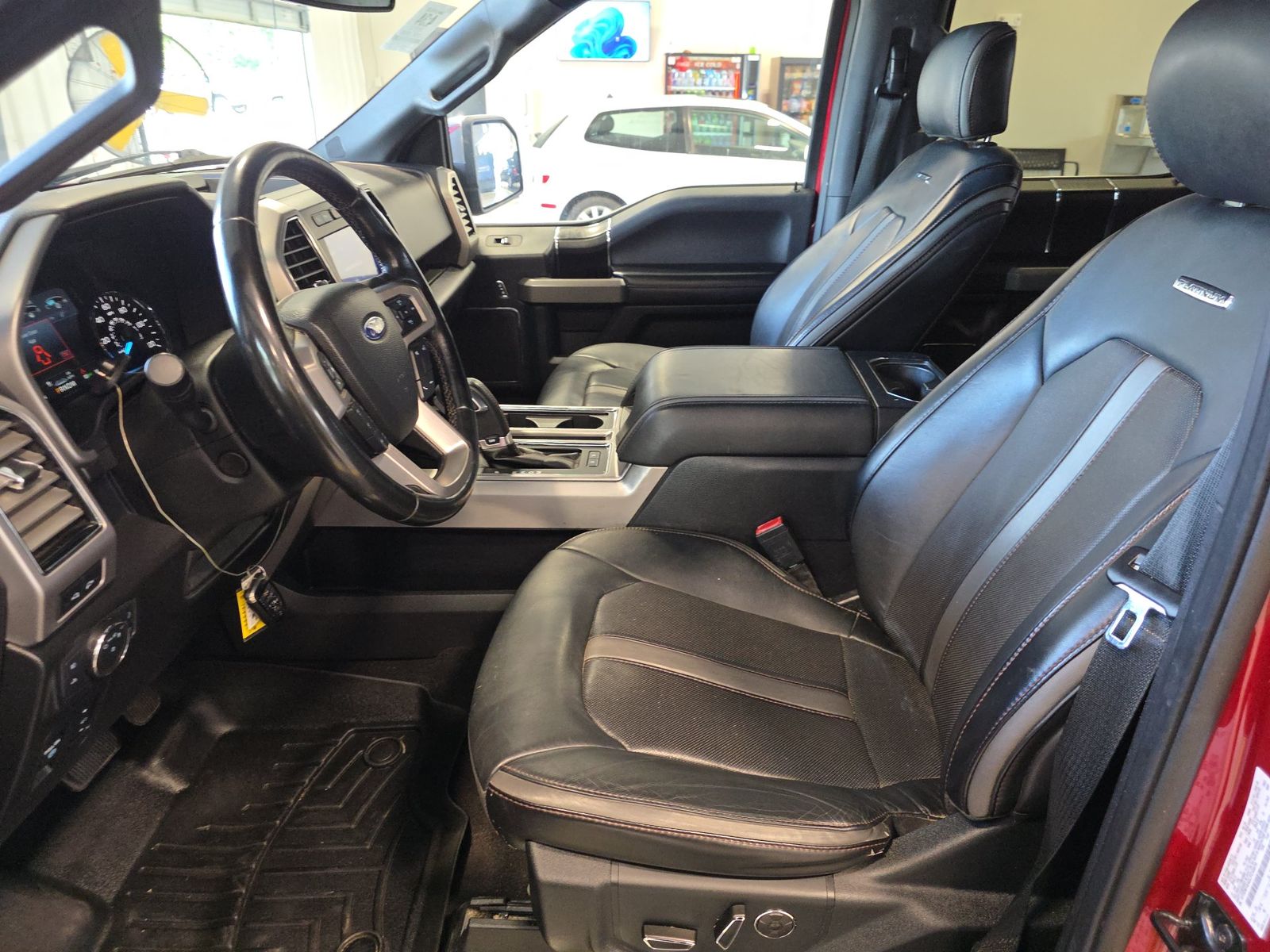 FORD F-150 - 8