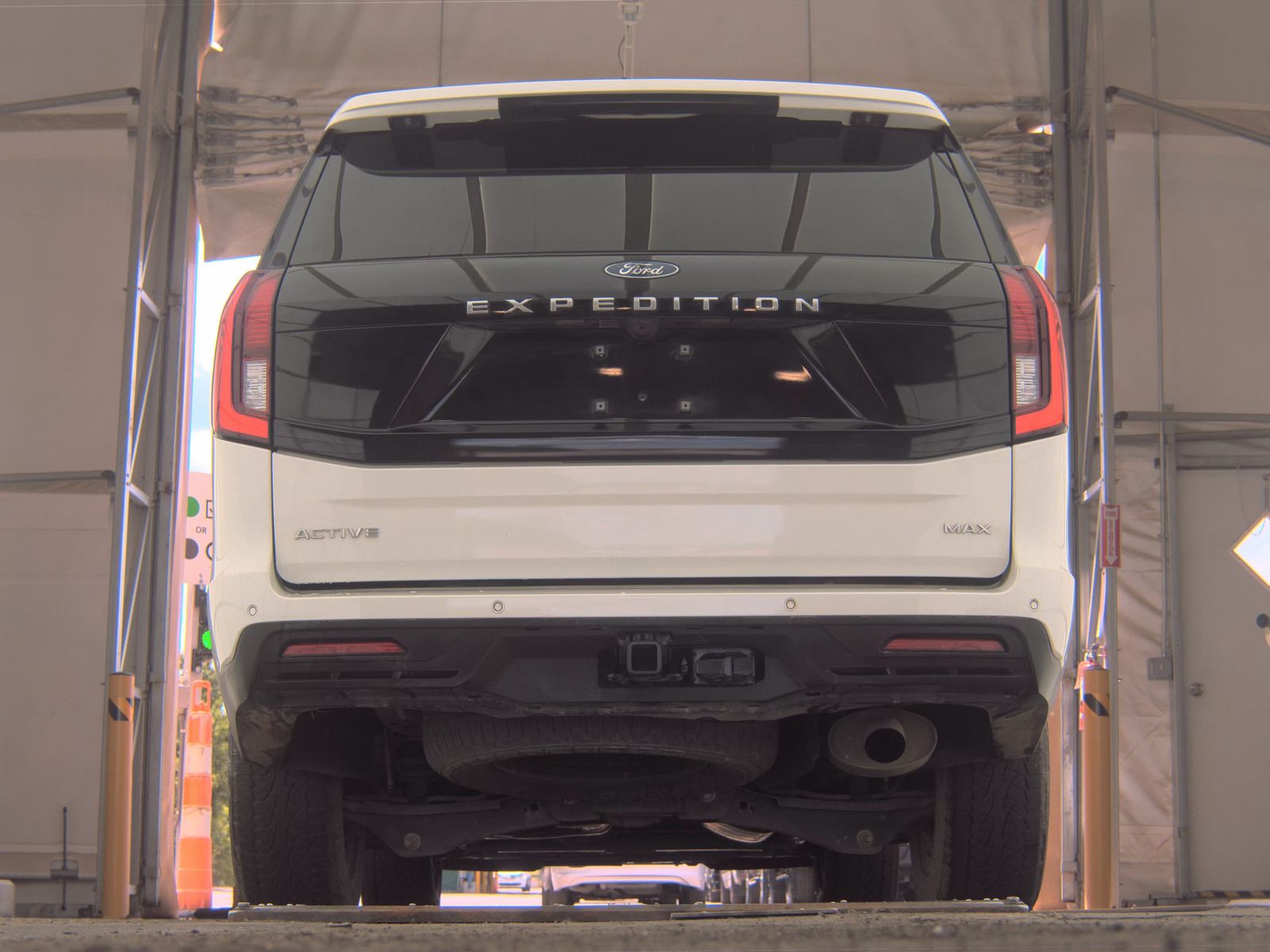 FORD EXPEDITION MAX - 8