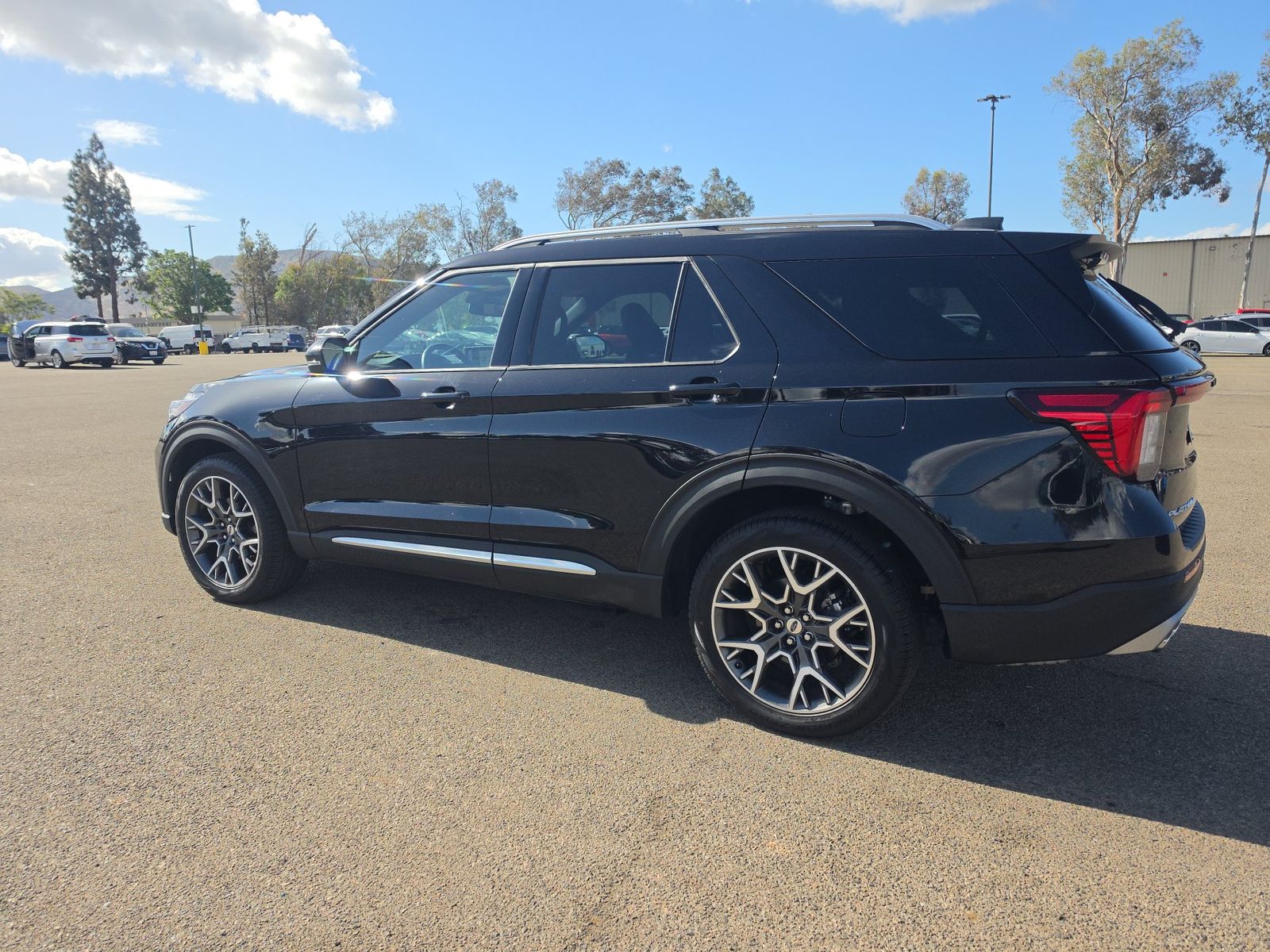 FORD EXPLORER - 7