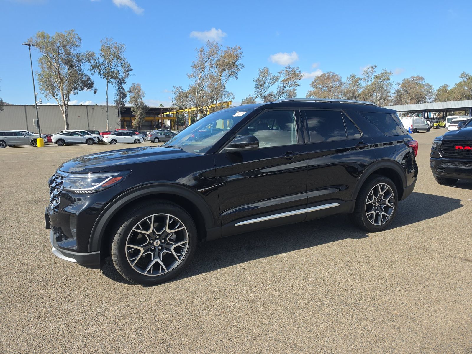 FORD EXPLORER - 1