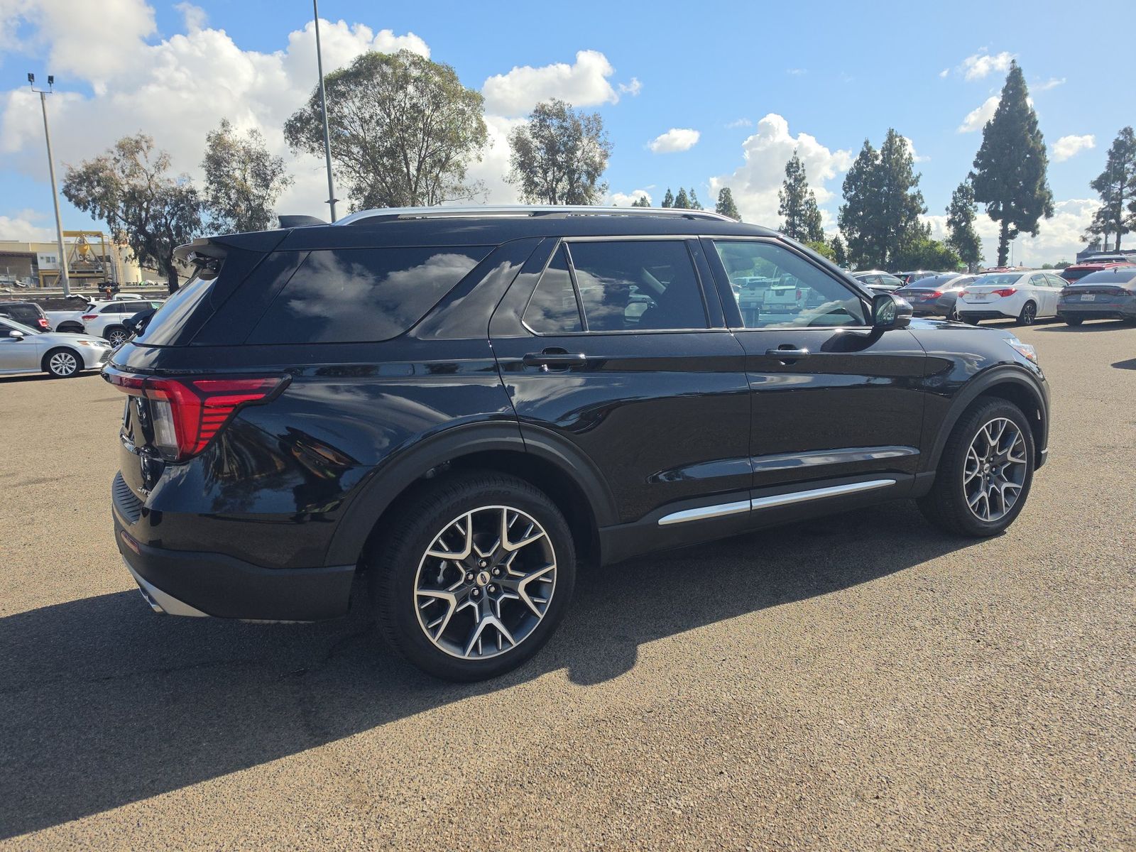 FORD EXPLORER - 5