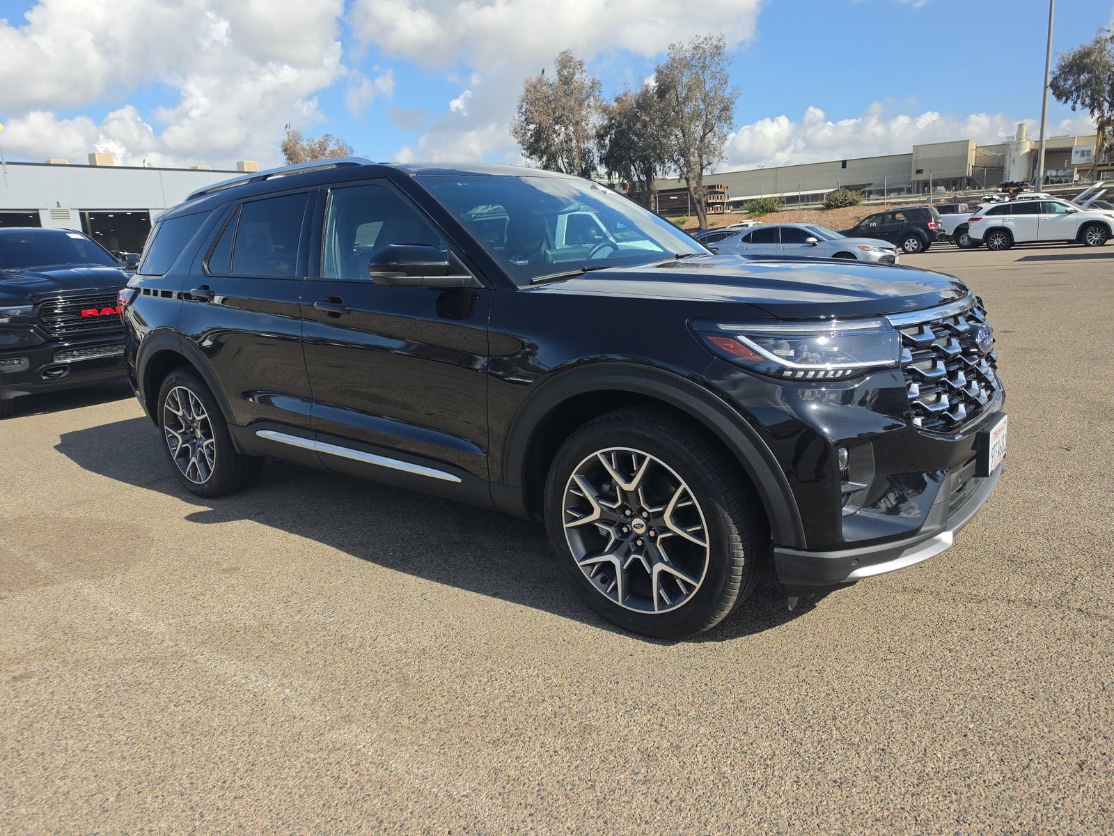 FORD EXPLORER - 4