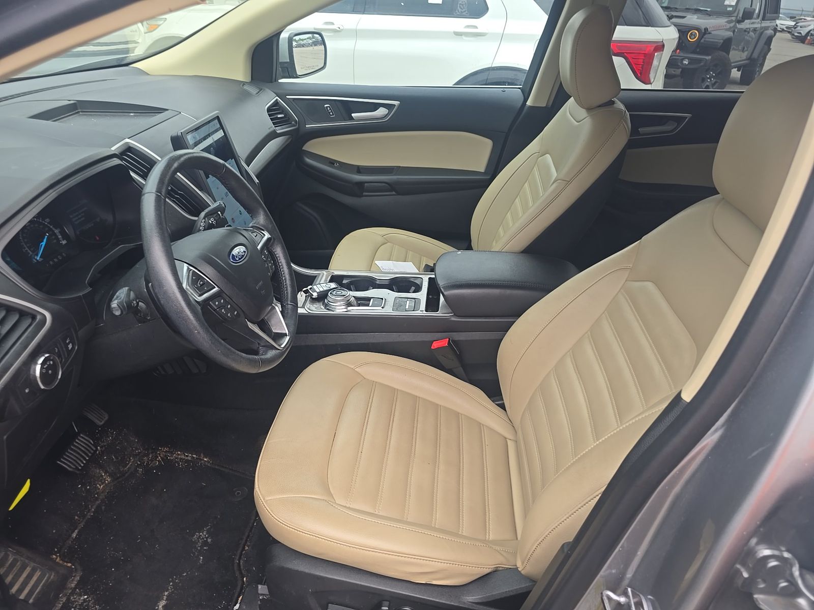 FORD EDGE - 8