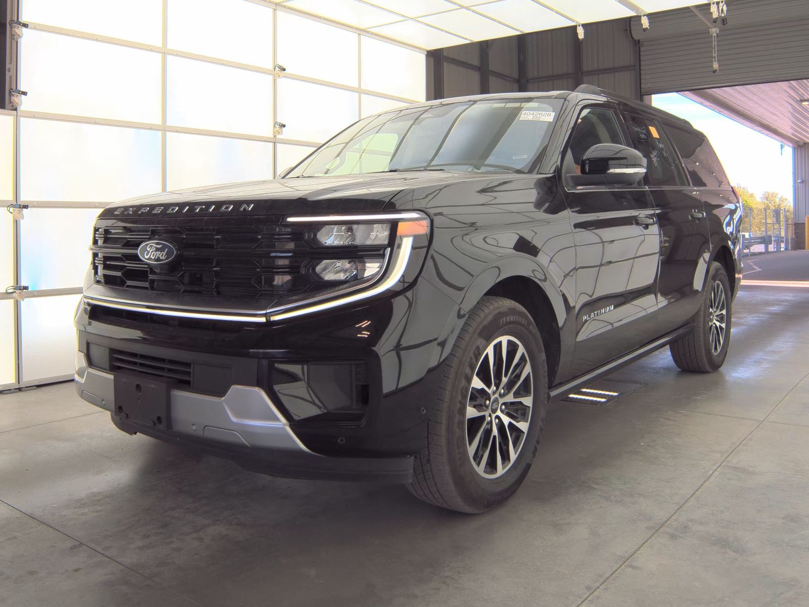 FORD EXPEDITION MAX - 1