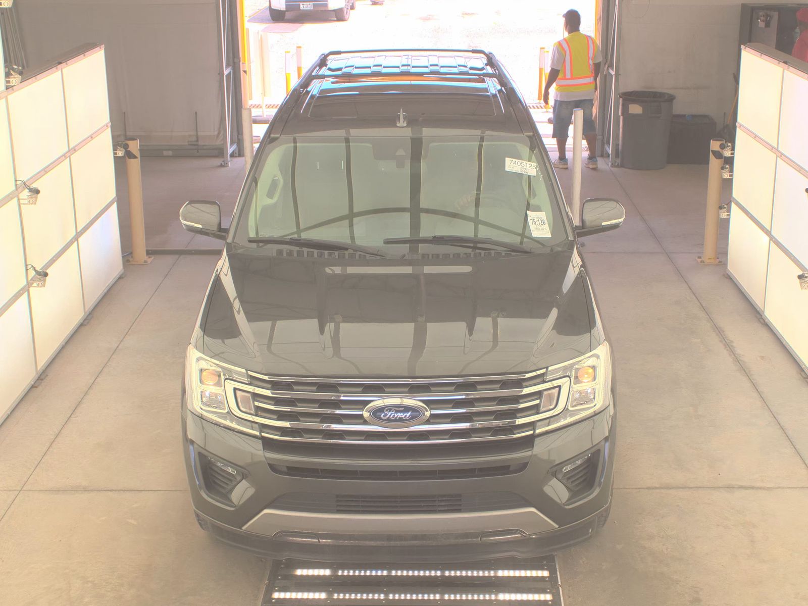 FORD EXPEDITION MAX - 3