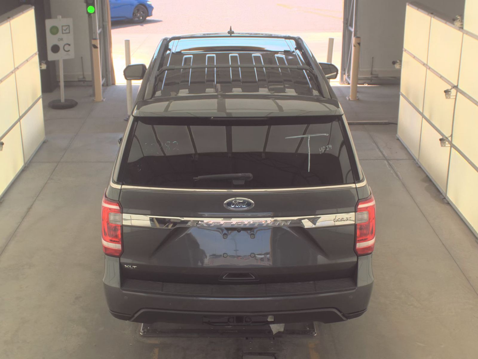 FORD EXPEDITION MAX - 7